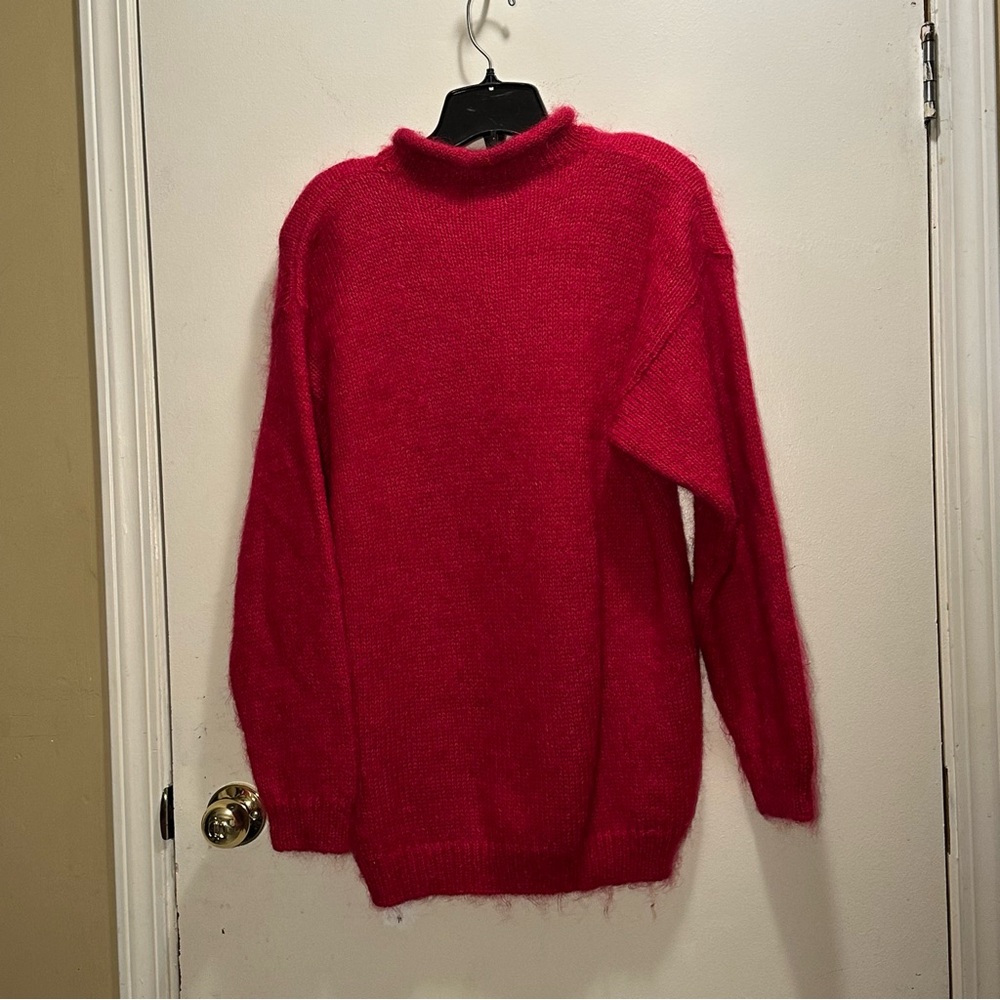 Vintage Mohair Wool Sweater – 52% Mohair Handloomed Knit Red/Pink M/L